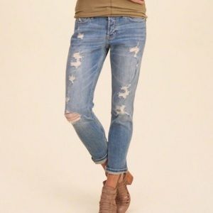 Hollister distressed boyfriend jeans button fly